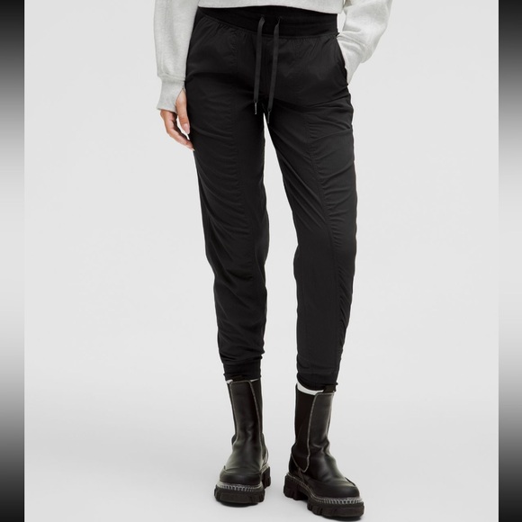 lululemon athletica Pants - Lulu lemon black dance studio mid-rise jogger